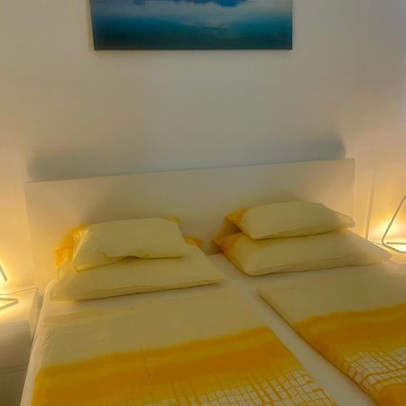 Vizparti Apartman Сиофок Екстериор снимка