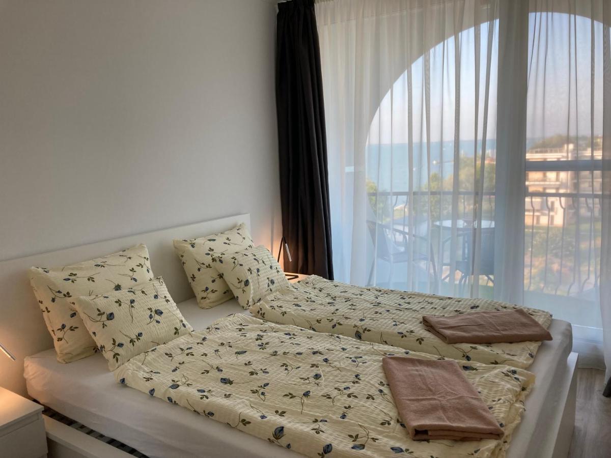 Vizparti Apartman Сиофок Екстериор снимка