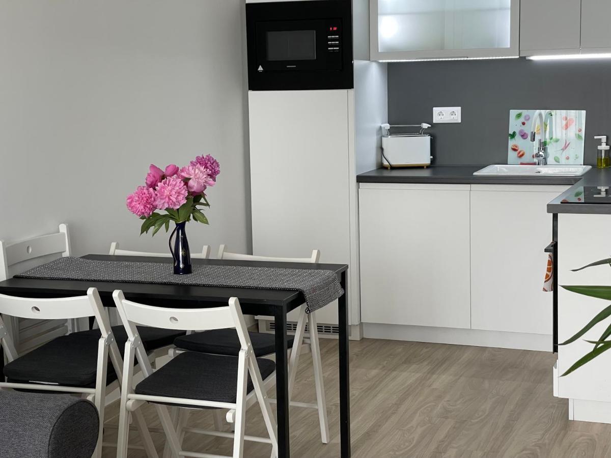 Vizparti Apartman Сиофок Екстериор снимка