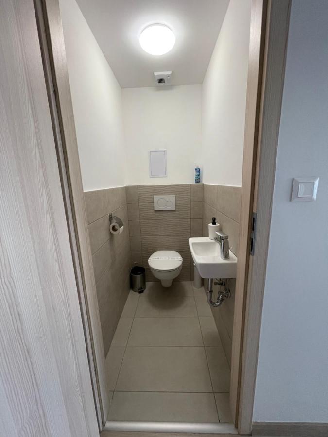 Vizparti Apartman Сиофок Екстериор снимка